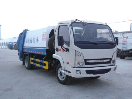 程力威牌CLQ5070ZYS4NJ型壓縮式垃圾車(chē)